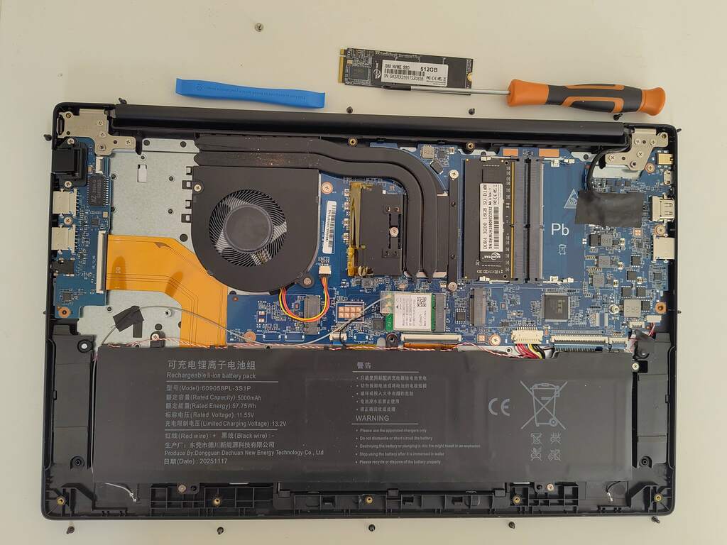 Replacing the SSD in an Endurabook using a Phillips PH0 screwdriver